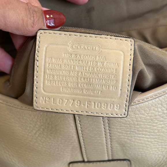 Coach vintage y2k mini buckle soho shoulder bag - Picture 11 of 11